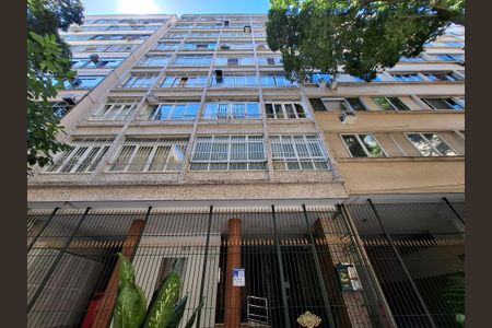 Apartamento para alugar com 65m², 3 quartos e sem vagaFachada 