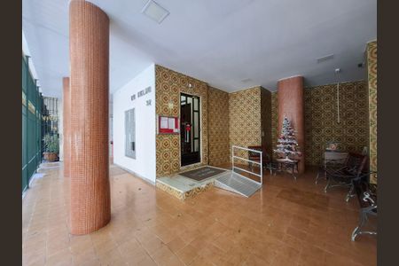 Apartamento para alugar com 65m², 3 quartos e sem vagaHall de entrada 