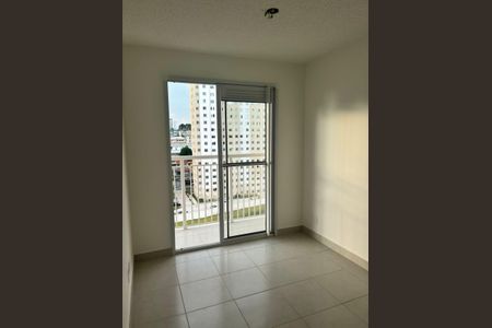 Apartamento para alugar com 2 quartos, 38m² em Vila Carmosina, São Paulo
