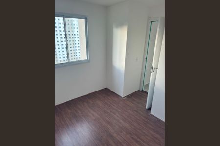 Apartamento para alugar com 2 quartos, 38m² em Vila Carmosina, São Paulo