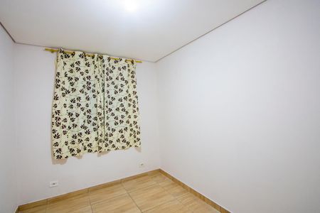 Quarto 2 de casa para alugar com 3 quartos, 168m² em Vila Eldizia, Santo André