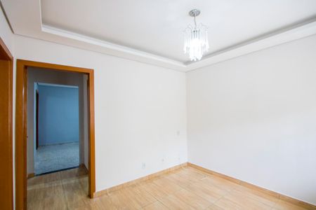 Sala de casa para alugar com 3 quartos, 168m² em Vila Eldizia, Santo André