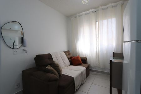 Sala de apartamento para alugar com 2 quartos, 37m² em Vila Graciosa, São Paulo