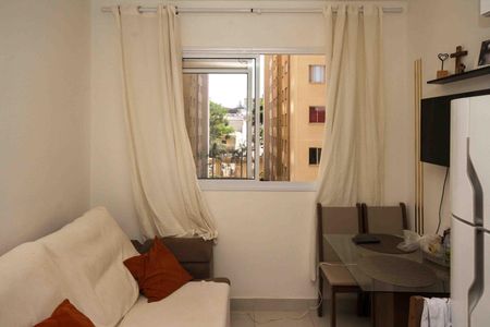 Sala de apartamento para alugar com 2 quartos, 37m² em Vila Graciosa, São Paulo
