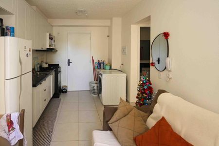 Sala de apartamento para alugar com 2 quartos, 37m² em Vila Graciosa, São Paulo