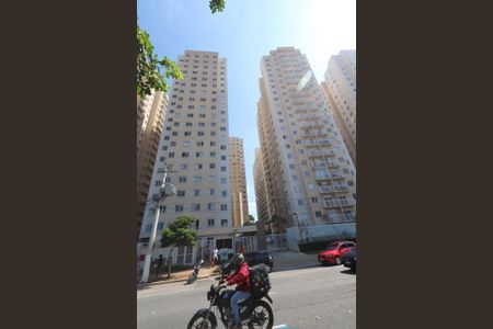 Apartamento para alugar com 37m², 2 quartos e sem vagaFachada