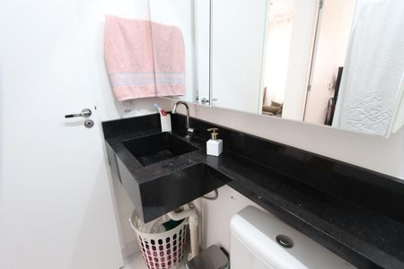 Apartamento para alugar com 37m², 2 quartos e sem vagaBanheiro