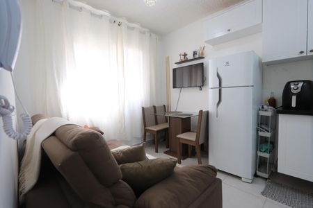 Sala de apartamento para alugar com 2 quartos, 37m² em Vila Graciosa, São Paulo