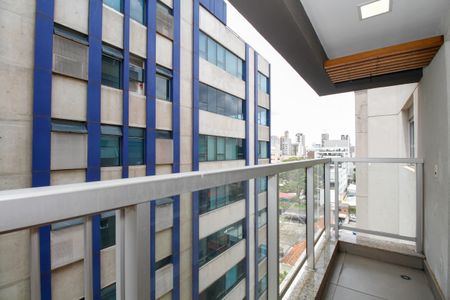 Varanda de apartamento à venda com 1 quarto, 57m² em Vila Madalena, São Paulo