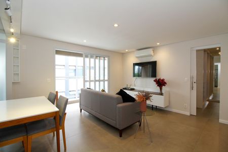 Apartamento à venda com 57m², 1 quarto e 1 vagaSala e Cozinha