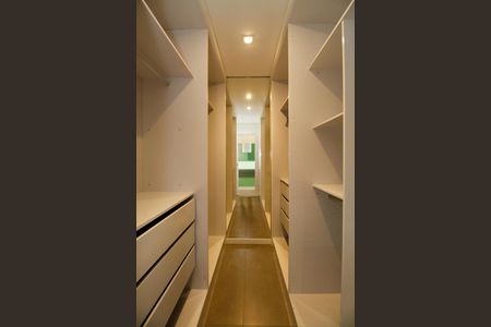 Apartamento à venda com 57m², 1 quarto e 1 vagaCloset da Suíte