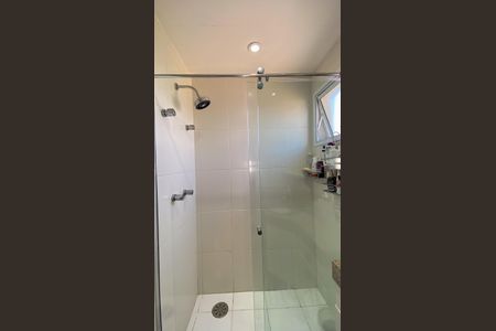 Apartamento à venda com 284m², 3 quartos e 4 vagasBanheiro da Suíte 2