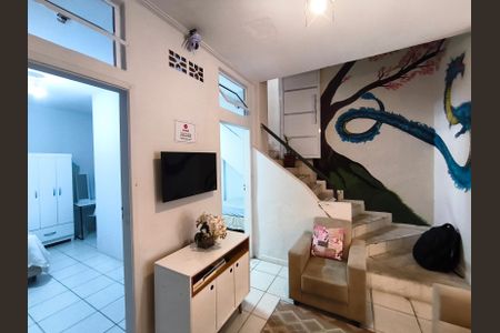 Sala de casa para alugar com 7 quartos, 150m² em Liberdade, São Paulo