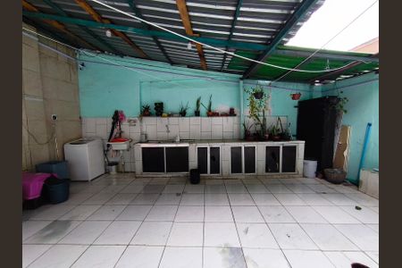 Casa para alugar com 150m², 7 quartos e sem vagaÁrea de Serviço e Quintal