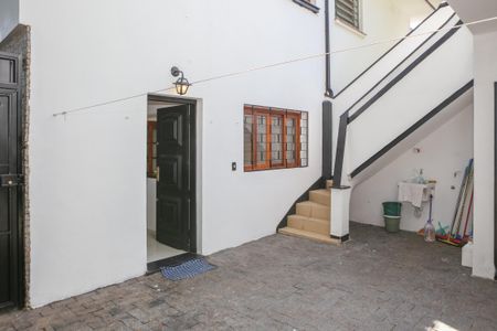 Casa para alugar com 200m², 3 quartos e 1 vaga Casa para alugar com 200m², 3 quartos e 1 vagaÁrea de Serviço e Garagem