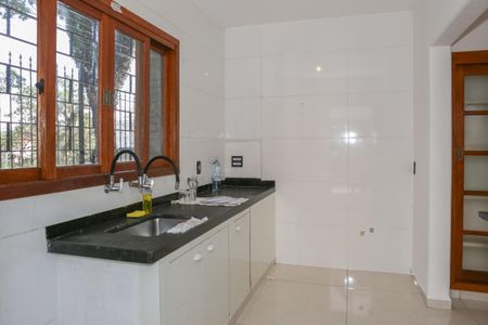 Casa para alugar com 200m², 3 quartos e 1 vaga Casa para alugar com 200m², 3 quartos e 1 vagaCopa e Cozinha
