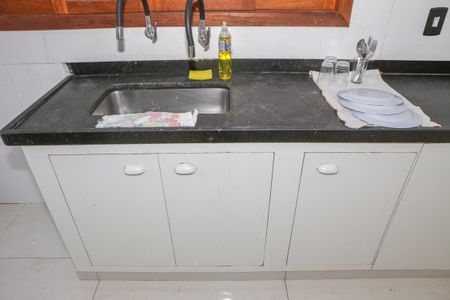 Casa para alugar com 200m², 3 quartos e 1 vaga Casa para alugar com 200m², 3 quartos e 1 vagaCopa e Cozinha