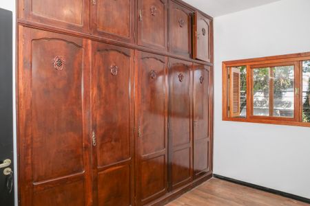 Casa para alugar com 200m², 3 quartos e 1 vaga Casa para alugar com 200m², 3 quartos e 1 vagaQuarto 2