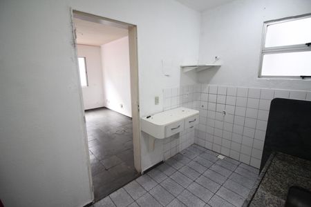 Apartamento à venda com 44m², 2 quartos e 1 vagaCozinha e Área de Serviço