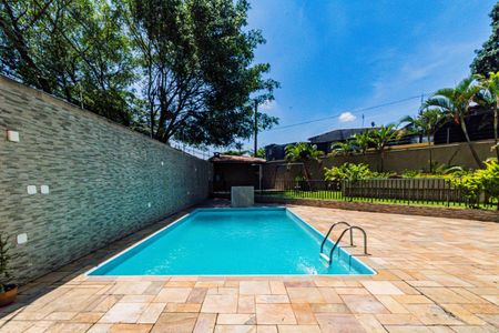 Apartamento para alugar com 60m², 2 quartos e 1 vagaÁrea comum - Piscina