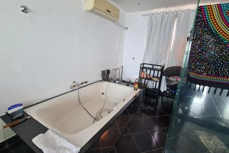 Apartamento à venda com 2 quartos, 150m² em Copacabana, Rio de Janeiro