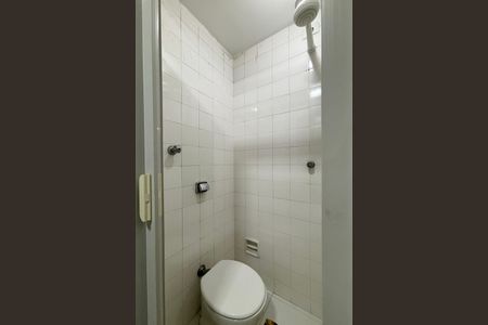 Apartamento para alugar com 71m², 2 quartos e 2 vagasBanheiro Social