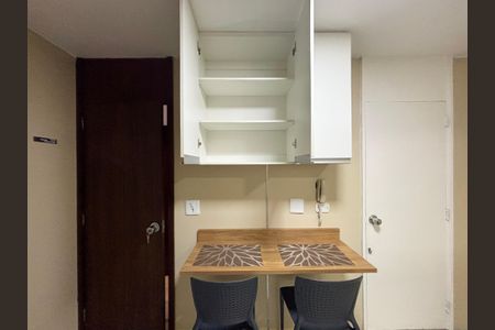 Apartamento para alugar com 71m², 2 quartos e 2 vagasCozinha