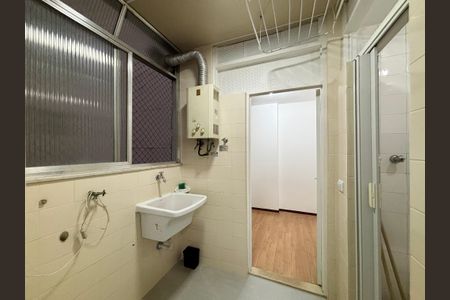 Apartamento para alugar com 71m², 2 quartos e 2 vagasÁrea de serviço