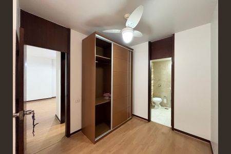 Apartamento para alugar com 71m², 2 quartos e 2 vagasSuíte