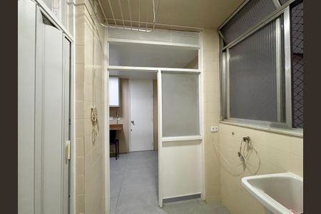 Apartamento para alugar com 71m², 2 quartos e 2 vagasÁrea de serviço