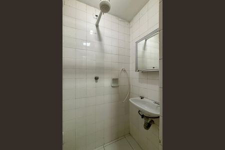 Apartamento para alugar com 71m², 2 quartos e 2 vagasBanheiro Social