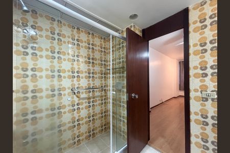 Apartamento para alugar com 71m², 2 quartos e 2 vagasBanheiro Suíte