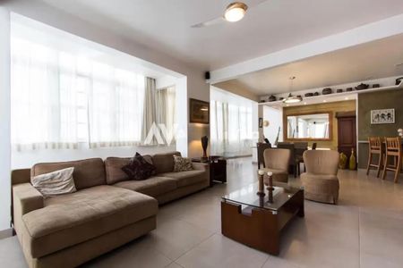 Apartamento à venda com 3 quartos, 120m² em Copacabana, Rio de Janeiro