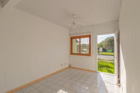 Casa à venda com 42m², 2 quartos e 1 vagaSala/Cozinha