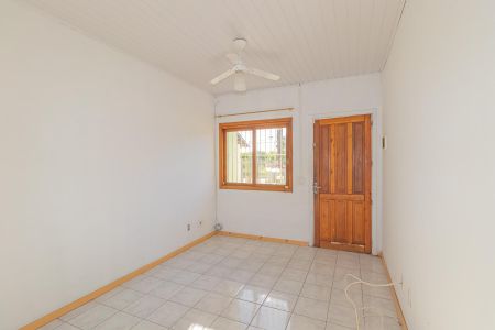 Sala/Cozinha de casa para alugar com 2 quartos, 42m² em Guajuviras, Canoas