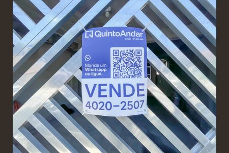 Casa à venda com 94m², 2 quartos e 2 vagas Casa à venda com 94m², 2 quartos e 2 vagasPlaca