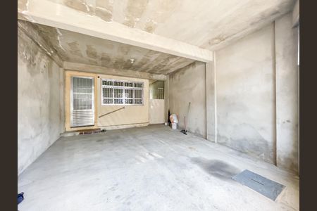 Casa à venda com 94m², 2 quartos e 2 vagas Casa à venda com 94m², 2 quartos e 2 vagasGaragem