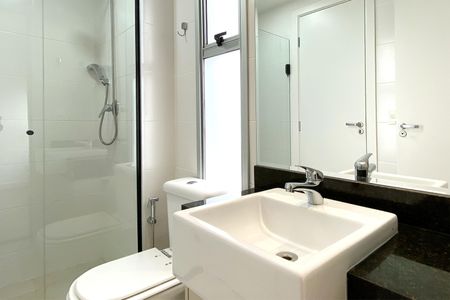 Apartamento para alugar com 80m², 3 quartos e 2 vagas Apartamento para alugar com 80m², 3 quartos e 2 vagasBanheiro da Semi suite