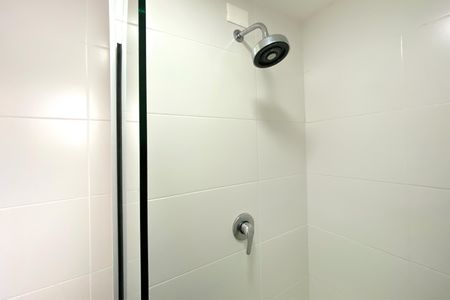 Apartamento para alugar com 80m², 3 quartos e 2 vagas Apartamento para alugar com 80m², 3 quartos e 2 vagasBanheiro da Suíte 1