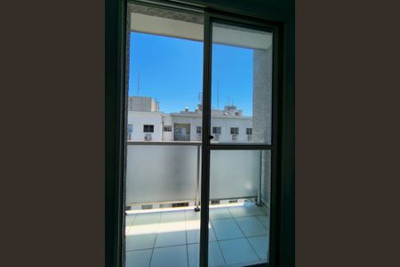 Apartamento à venda com 55m², 2 quartos e 1 vagaVaranda