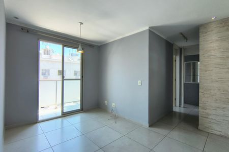 Sala de apartamento à venda com 2 quartos, 55m² em Barra Olímpica, Rio de Janeiro
