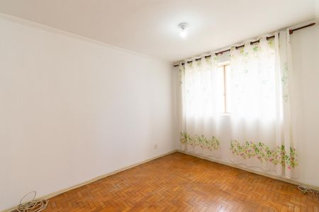 Apartamento à venda com 70m², 2 quartos e 1 vaga Apartamento à venda com 70m², 2 quartos e 1 vagaSala