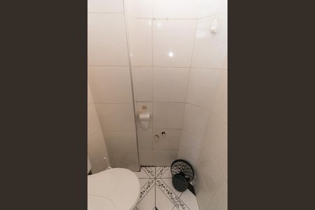 Apartamento à venda com 70m², 2 quartos e 1 vaga Apartamento à venda com 70m², 2 quartos e 1 vagaBanheiro de serviço