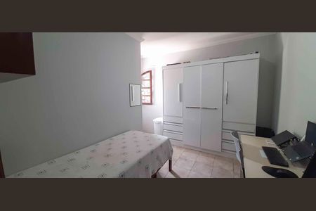 Casa à venda com 250m², 3 quartos e 2 vagasQuarto 2