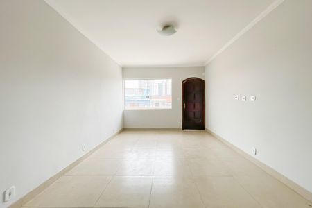 Sala de casa à venda com 3 quartos, 250m² em Vila Osasco, Osasco