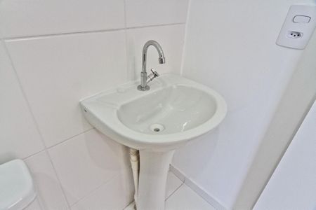 Apartamento para alugar com 35m², 2 quartos e sem vagaBanheiro