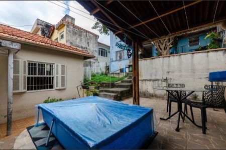 Casa à venda com 330m², 3 quartos e 2 vagas Casa à venda com 330m², 3 quartos e 2 vagasÁrea de serviço - Casa 2