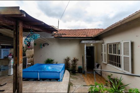 Casa à venda com 330m², 3 quartos e 2 vagas Casa à venda com 330m², 3 quartos e 2 vagasÁrea de serviço - Casa 2