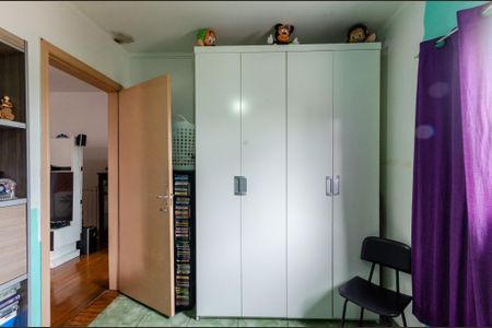 Casa à venda com 330m², 3 quartos e 2 vagas Casa à venda com 330m², 3 quartos e 2 vagasQuarto 1 - Casa 1