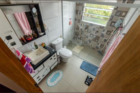 Casa à venda com 330m², 3 quartos e 2 vagas Casa à venda com 330m², 3 quartos e 2 vagasBanheiro - Casa 1